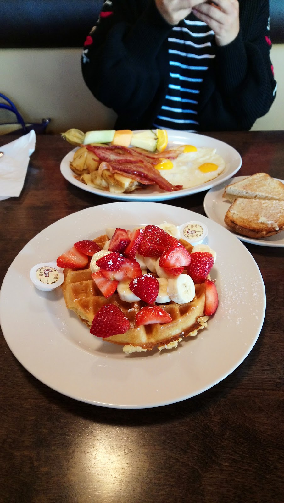 Jacks Pancake Factory | 222 Mapleview Dr W #7, Barrie, ON L4N 9E7, Canada | Phone: (705) 733-3773