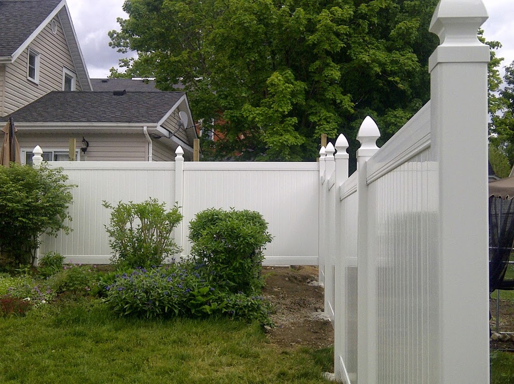 Fortress Fencing Inc | 41545 Moncrieff Rd, Blyth, ON N0M 1H0, Canada | Phone: (519) 357-0237
