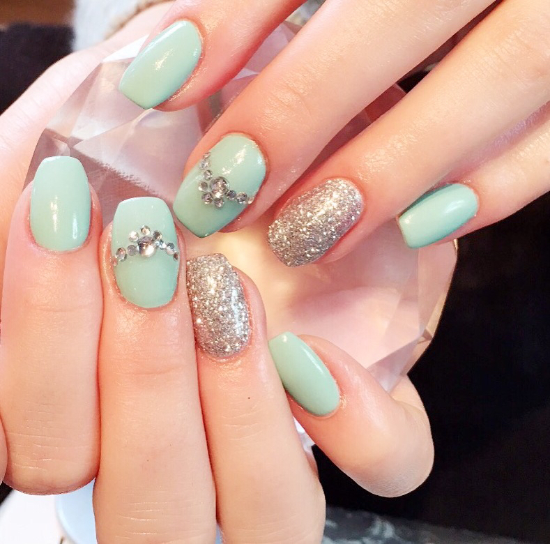 Jennie Nails | 611 Wonderland Rd N #7b, London, ON N6H 1T6, Canada | Phone: (519) 280-1411