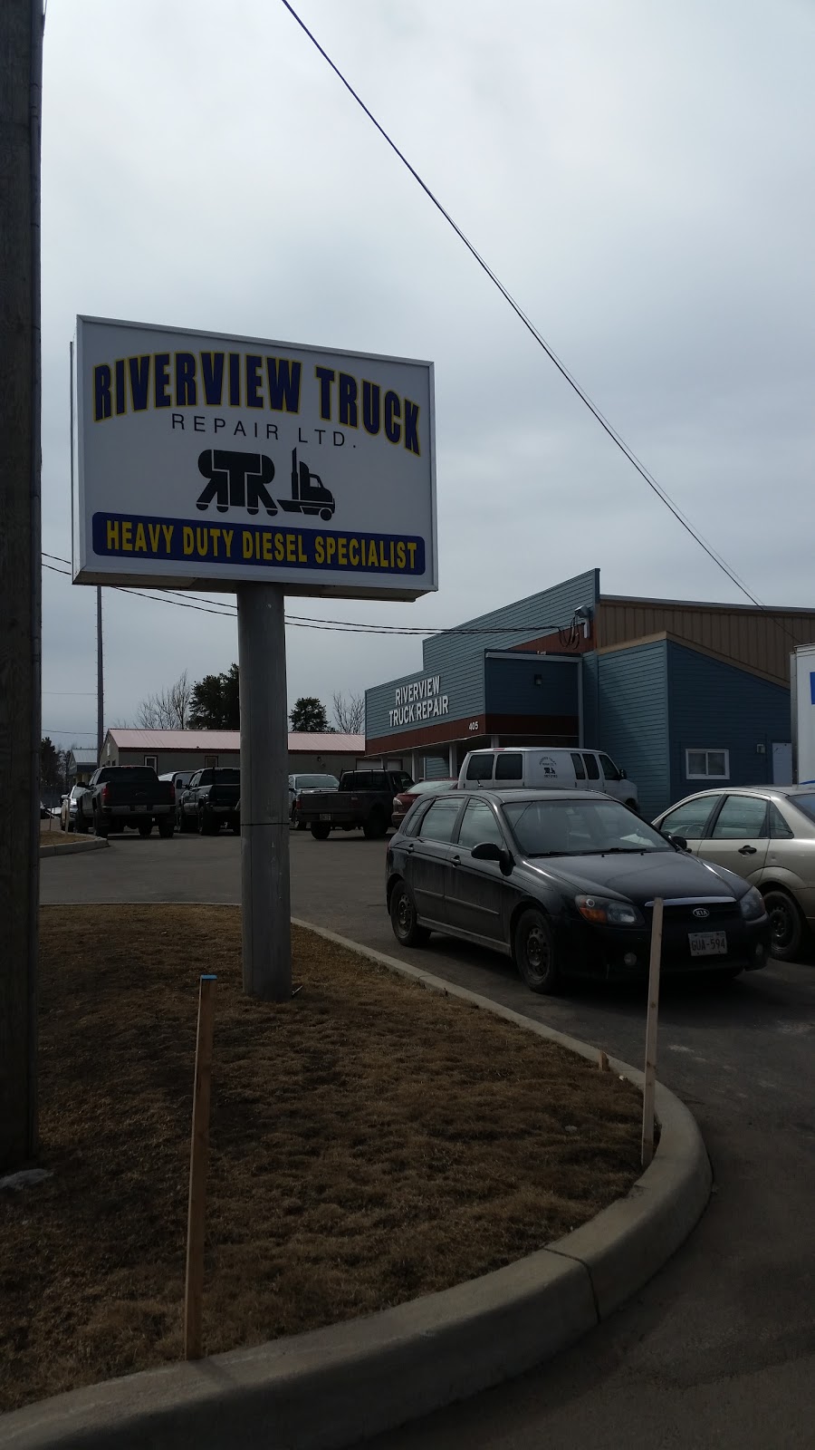 Riverview Truck Repair | 405 Pine Glen Rd, Riverview, NB E1B 4J8, Canada | Phone: (506) 387-2182