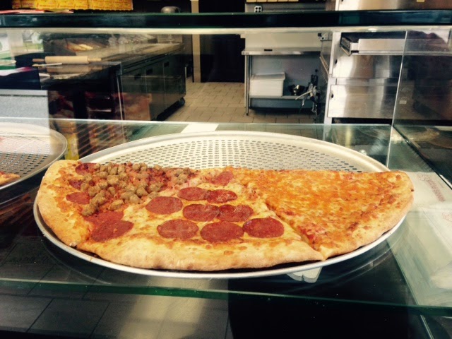 Ginos Pizza | 12284 County Rd 42, Tecumseh, ON N8N 2M1, Canada | Phone: (519) 739-9991