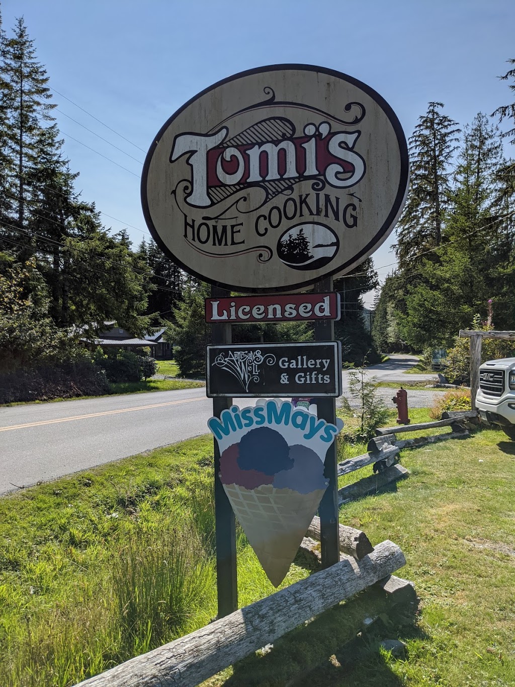 Tomis Home Style Cooking | Part 2, 17152 Parkinson Rd, Port Renfrew, BC V0S 1K0, Canada | Phone: (250) 412-6099