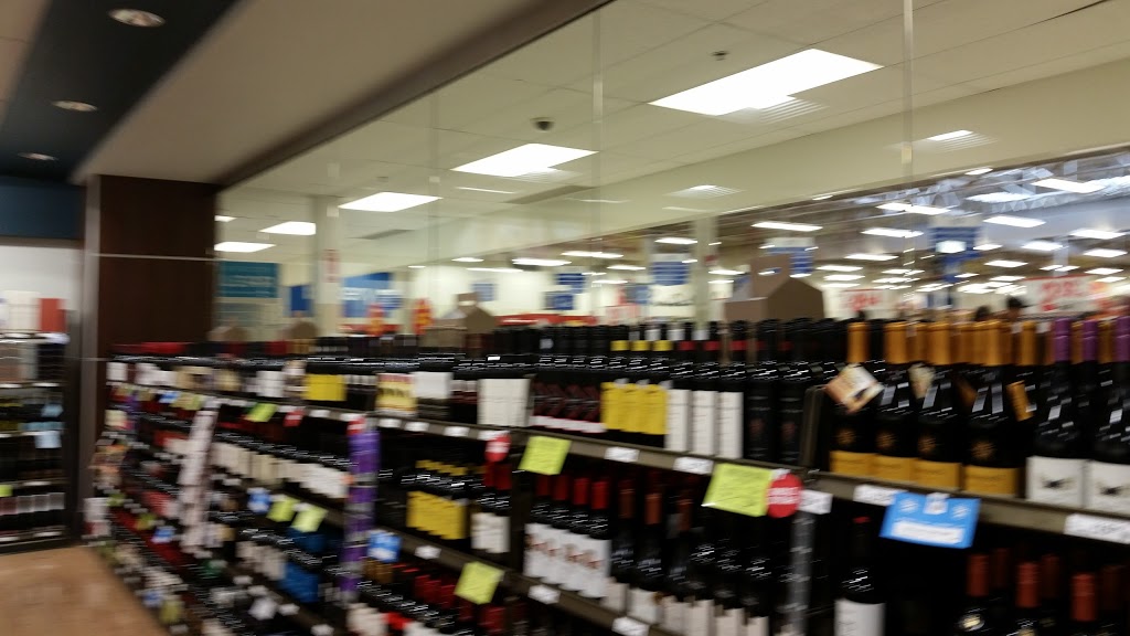 Southglen Liquor Mart | 730 St Annes Rd a1, Winnipeg, MB R2N 0A2, Canada | Phone: (204) 987-4041