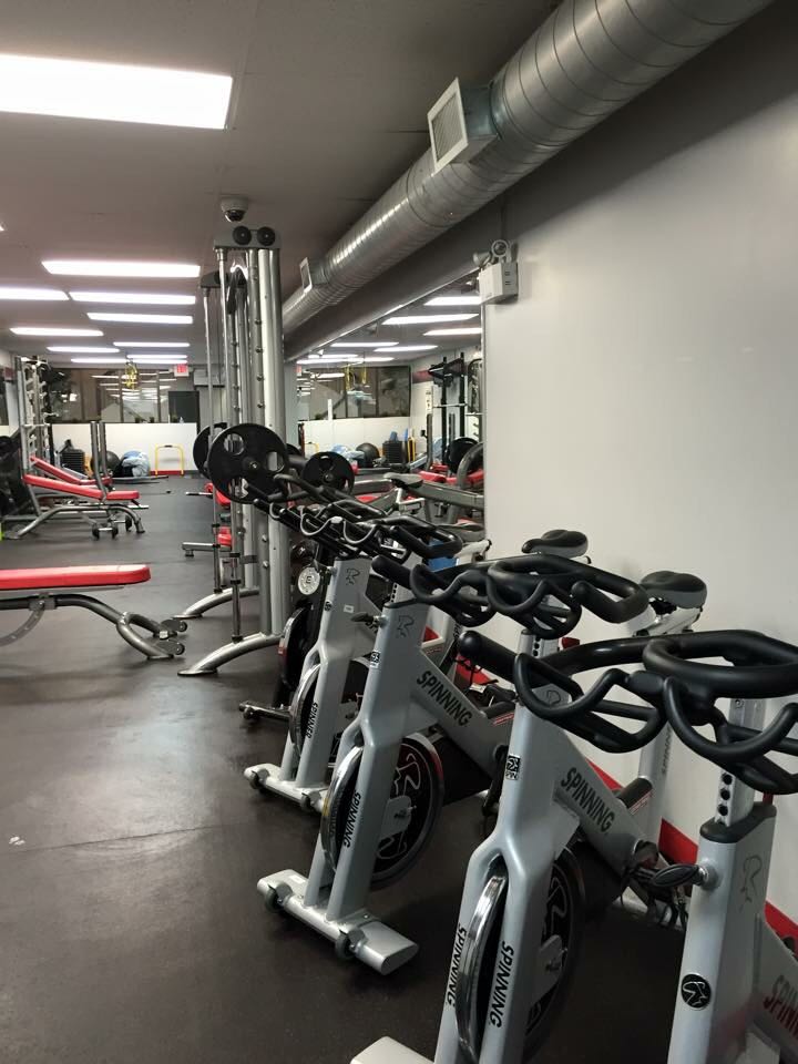 Snap Fitness-Roncesvalles | 183 Roncesvalles Ave, Toronto, ON M6R 2L5, Canada | Phone: (647) 351-7627