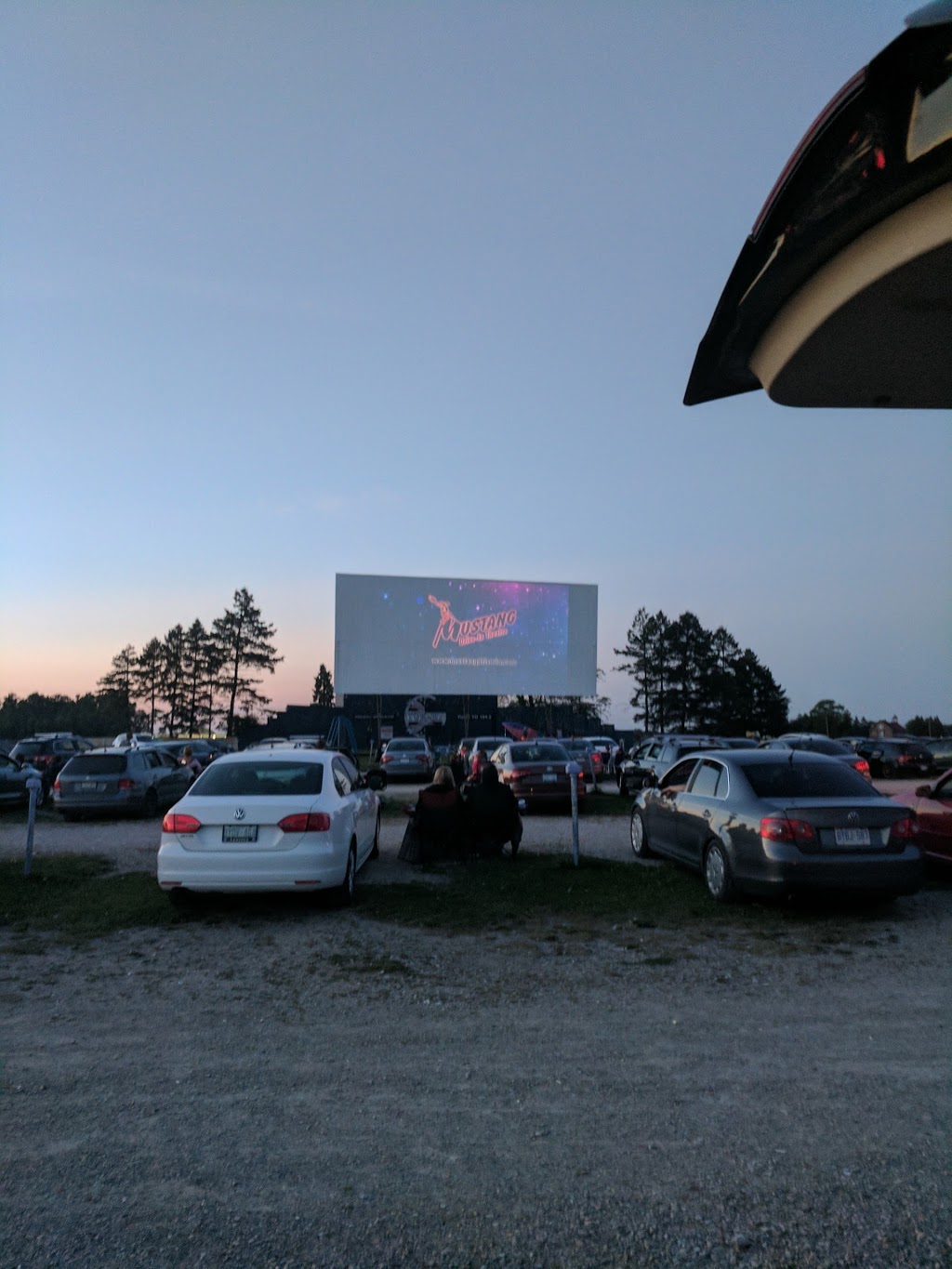 The Mustang Drive-In | 2551 Wilton Grove Rd, London, ON N6N 1M7, Canada | Phone: (519) 644-1160