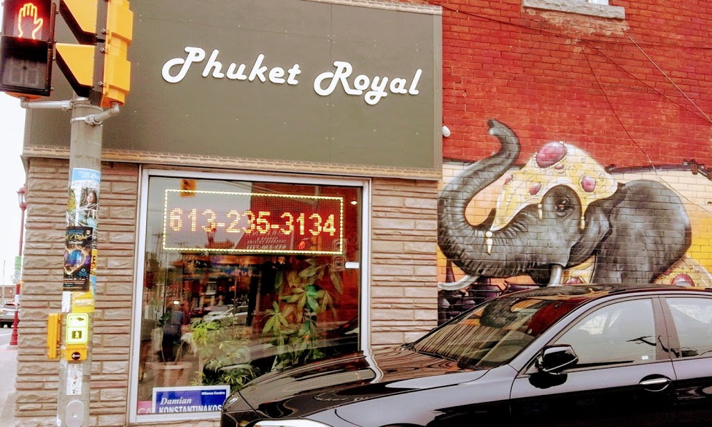 Phuket Royal | 713 Somerset St W, Ottawa, ON K1R 6P7, Canada | Phone: (613) 235-3134