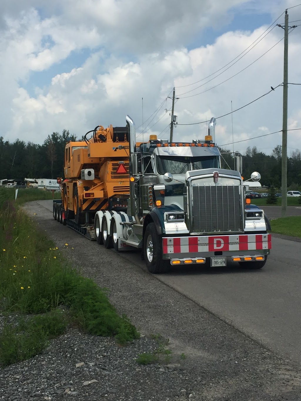 D. GIUST TRUCKING LTD | 6865 Hiram Dr, Greely, ON K4P 1A2, Canada | Phone: (613) 821-5552