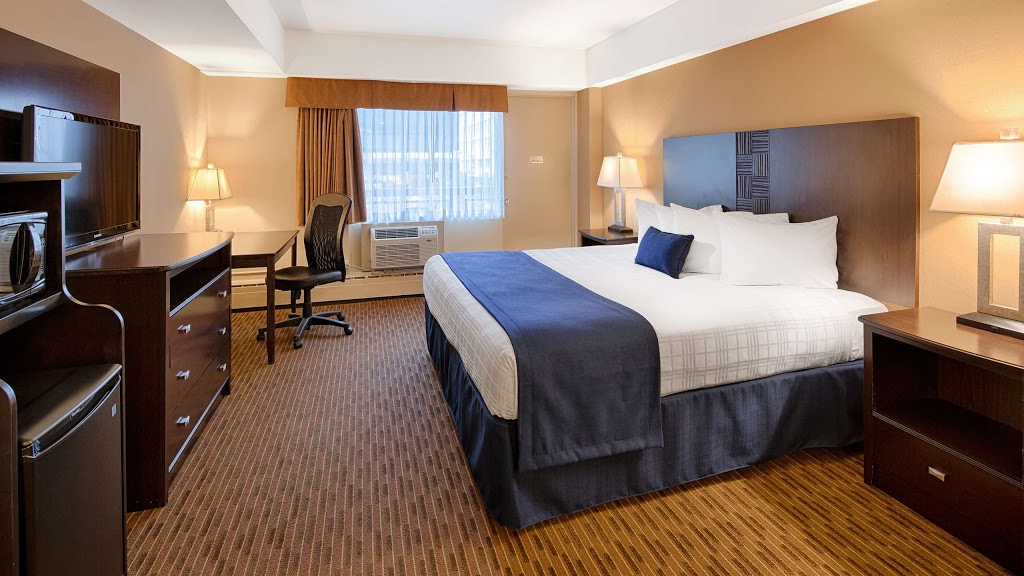 Best Western Plus Downtown Winnipeg | 330 York Ave, Winnipeg, MB R3C 0N9, Canada | Phone: (204) 942-0101