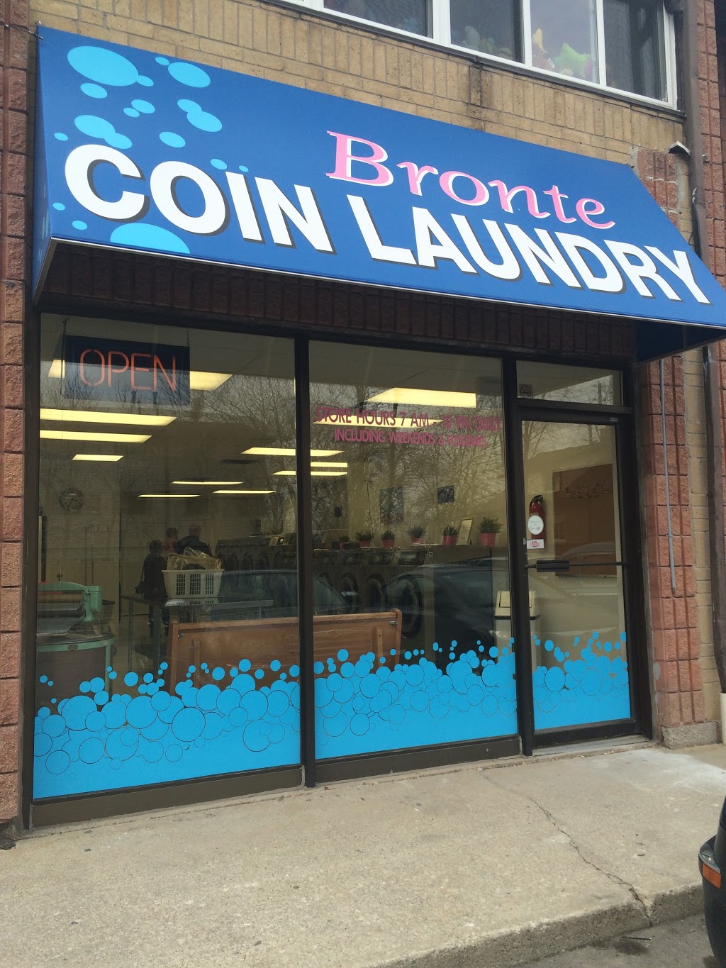 Bronte Coin Laundry | 42 Bronte St S #14, Milton, ON L9T 1Y8, Canada | Phone: (647) 471-5726