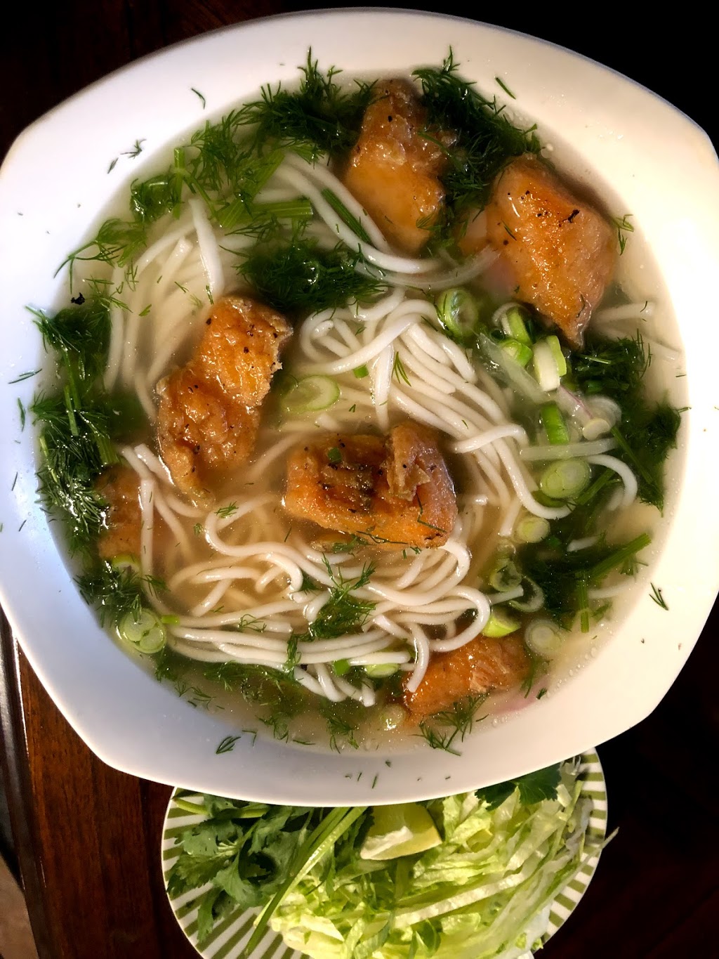 Pho Hut | 140 King St E, Gananoque, ON K7G 1G2, Canada | Phone: (613) 382-8238