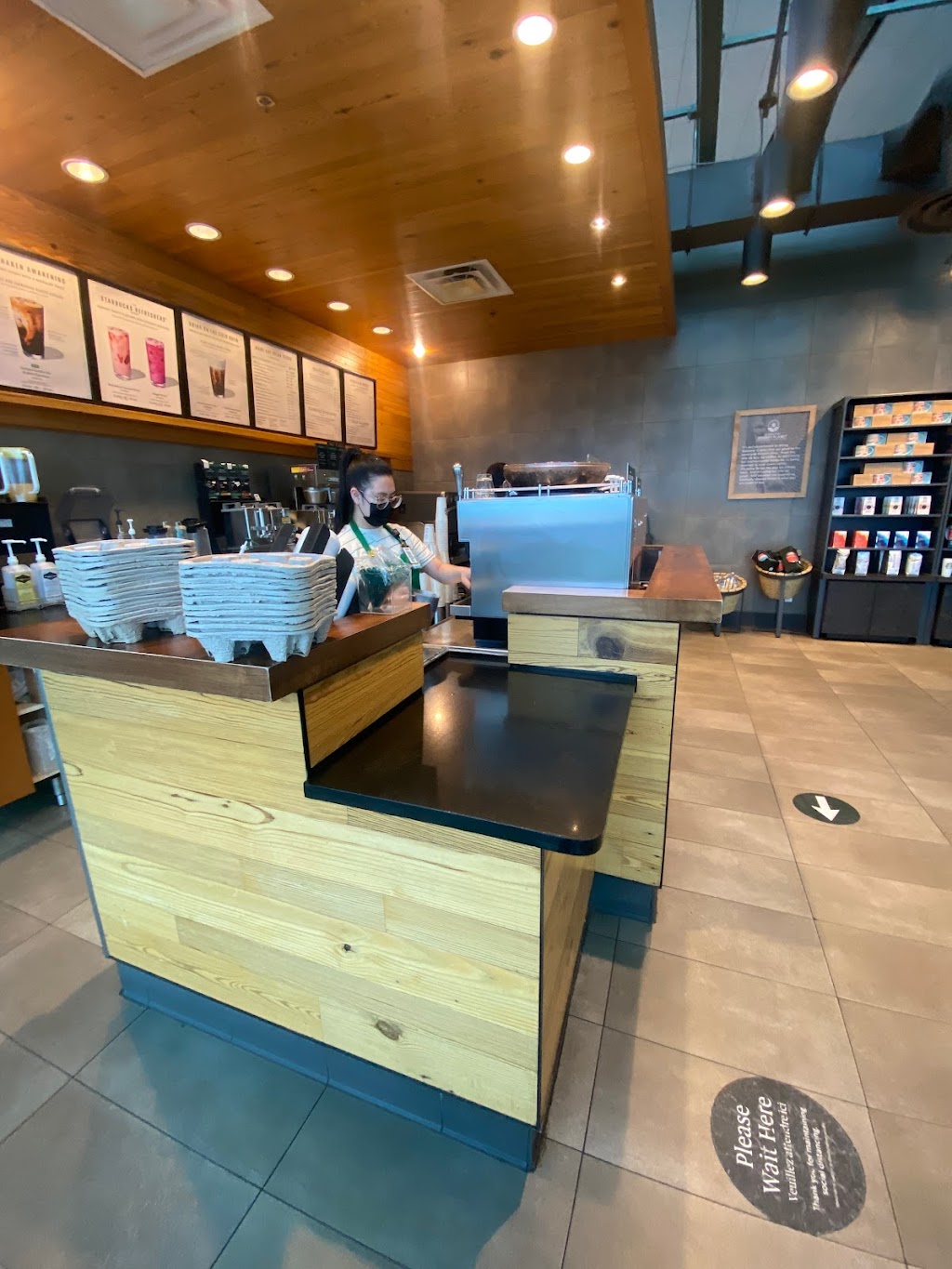 Starbucks - Central Hall | 1000 Airport Rd, Edmonton International Airport, AB T9E 0V3, Canada | Phone: (780) 890-2835