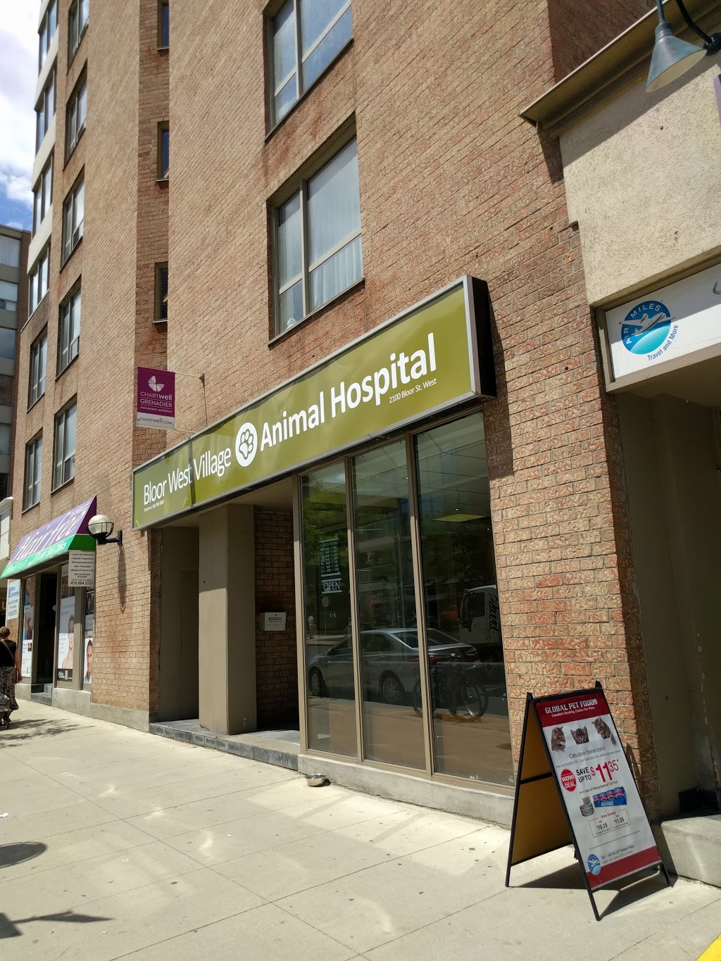 Bloor West Village Animal Hospital | 2100 Bloor St W, Toronto, ON M6S 1M7, Canada | Phone: (416) 769-7867