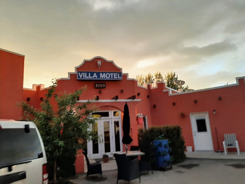 Clive villa motel | 5100 Railway Ave, Clive, AB T0C 0Y0, Canada | Phone: (403) 784-2011