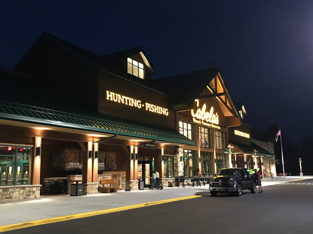 Cabelas | 45959 Towne Center Blvd, Chesterfield, MI 48047, USA | Phone: (586) 273-5100