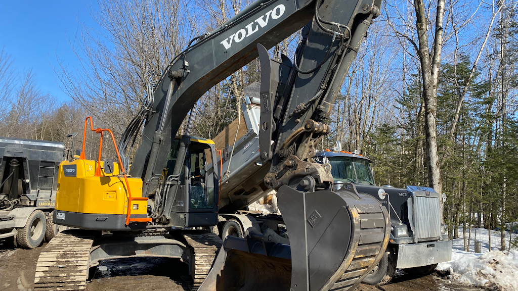 Excavation Action | 250 Rue du Château-dEau, Québec, QC G2A 2J9, Canada | Phone: (418) 575-8233