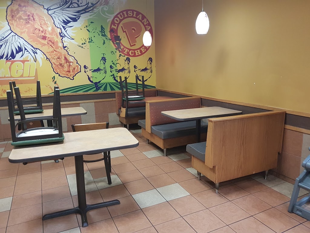 Popeyes® Louisana Kitchen | 1530 Albion Rd, Etobicoke, ON M9V 1B4, Canada | Phone: (416) 748-8302