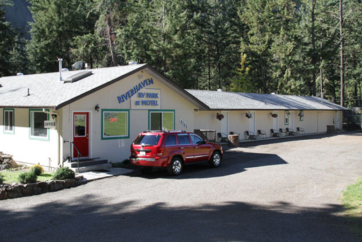 Riverhaven RV Park & Motel | (Hwy 3) Box 229, 6165 Crowsnest Hwy, Hedley, BC V0X 1K0, Canada | Phone: (250) 292-8221