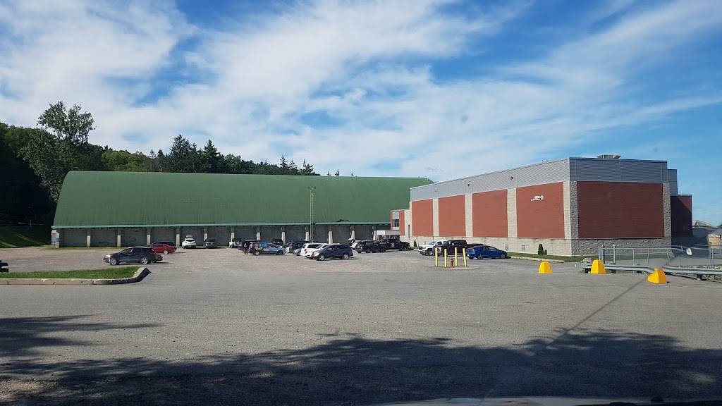 Collège Bourget | 65 Rue Saint-Pierre, Rigaud, QC J0P 1P0, Canada | Phone: (450) 451-0815