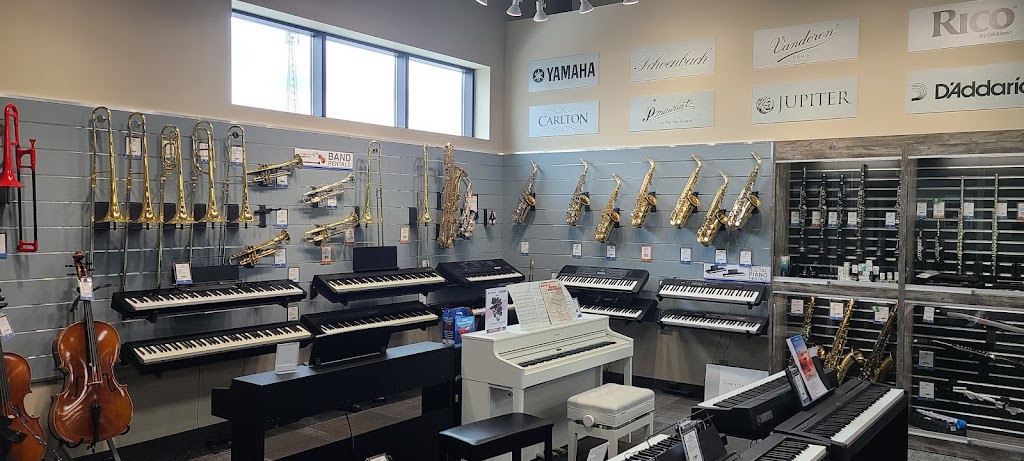 Long & McQuade Musical Instruments | 1170 Muskoka Rd S, Gravenhurst, ON P1P 1K9, Canada | Phone: (249) 300-0888