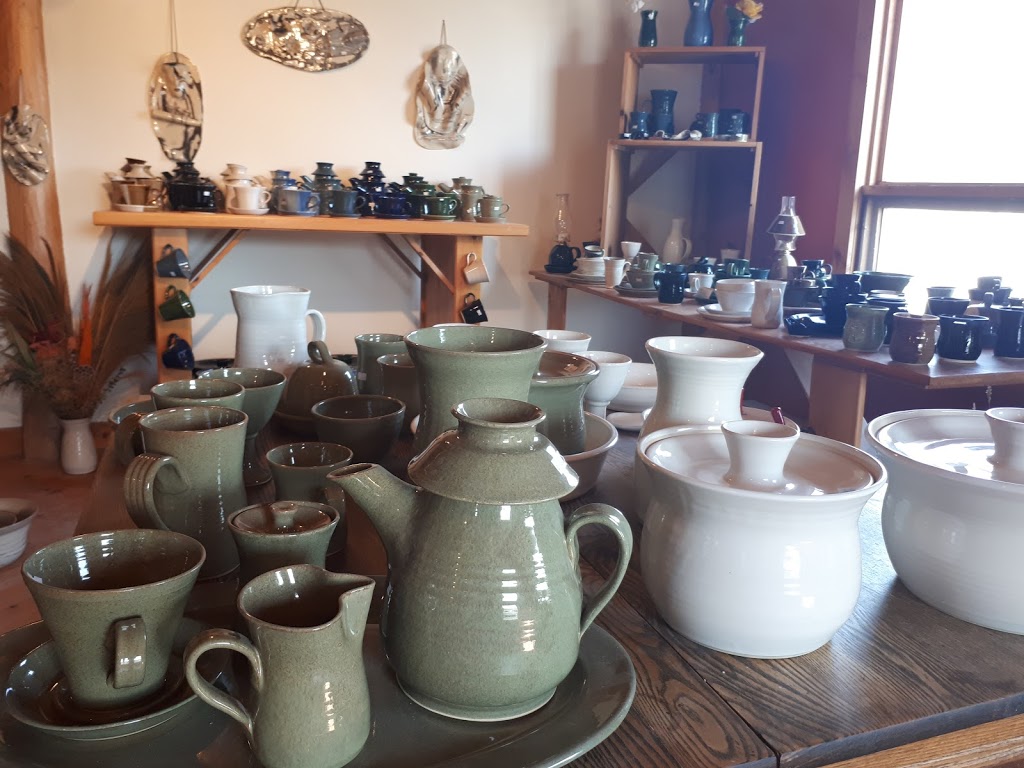 la maison de la poterie | 317 Route 105, Kazabazua, QC J0X 1X0, Canada | Phone: (819) 467-2182