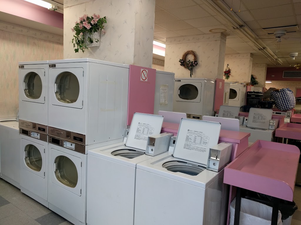 Merivale Coin Laundry | 1005 Merivale Rd, Ottawa, ON K1Z 6A6, Canada | Phone: (613) 724-3867