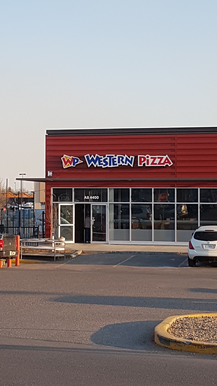 Western Pizza | 4400 Rochdale Blvd a8, Regina, SK S4X 4N9, Canada | Phone: (306) 924-2121