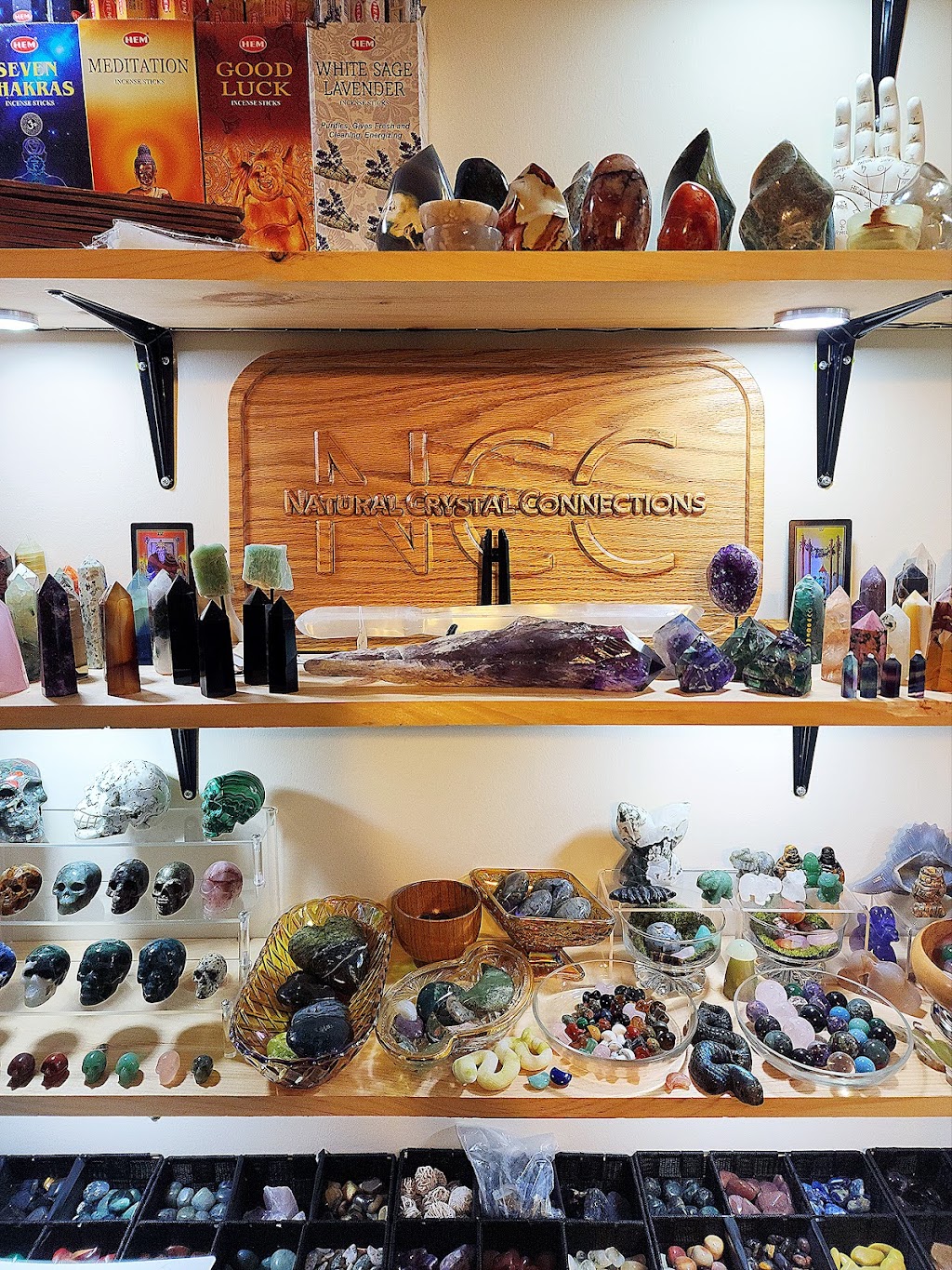 Natural Crystal Connections | 38 Black Willow Dr, Barrie, ON L4N 9M1, Canada | Phone: (249) 535-1998