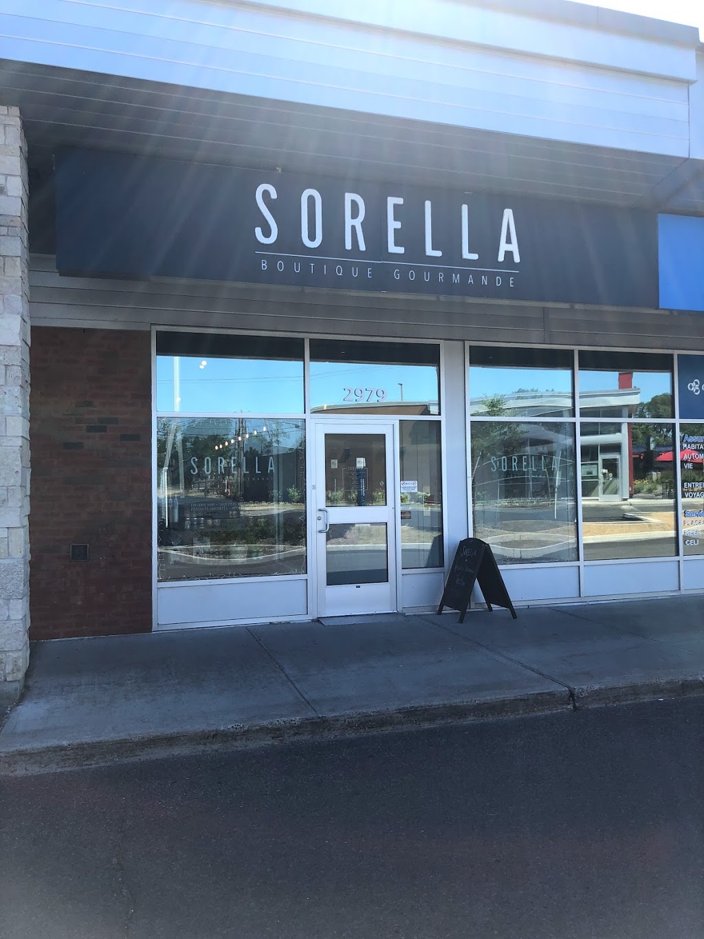 SORELLA Boutique Gourmande | 2979 Boulevard Saint-Charles, Kirkland, QC H9H 3B5, Canada | Phone: (514) 505-3296