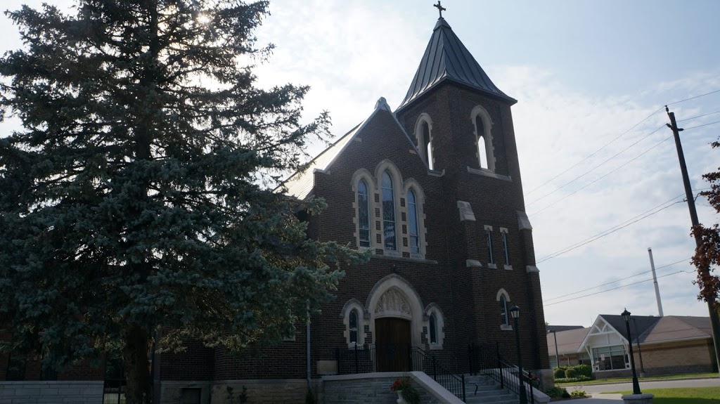 St. Marys Roman Catholic Church | 51 Venison St W, Tillsonburg, ON N4G 1V1, Canada | Phone: (519) 842-3224