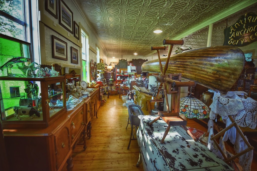 Island Uniquities & Antiques | 2106 PE-10, Borden-Carleton, PE C0B 1X0, Canada | Phone: (902) 729-2066