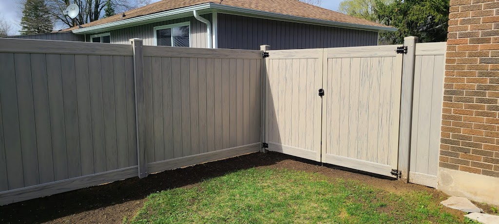 Naklo Carpentry Deck and Fence | 4526 Avenue Rd, London, ON N6N 1E7, Canada | Phone: (226) 238-6155