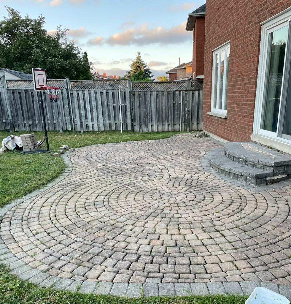 Credit Valley Landscaping | 8450 Creditview Rd, Brampton, ON L6Y 0G4, Canada | Phone: (647) 531-8131