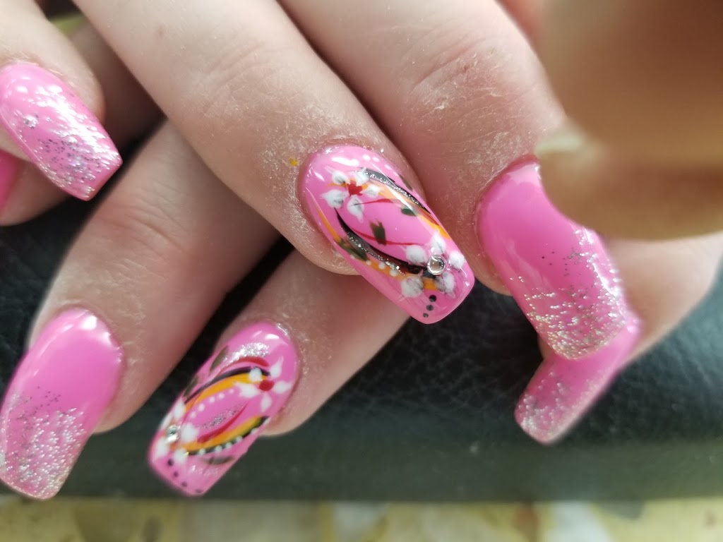 Sunshine Nails | 844 Niagara St, Welland, ON L3C 1M3, Canada | Phone: (905) 732-6345