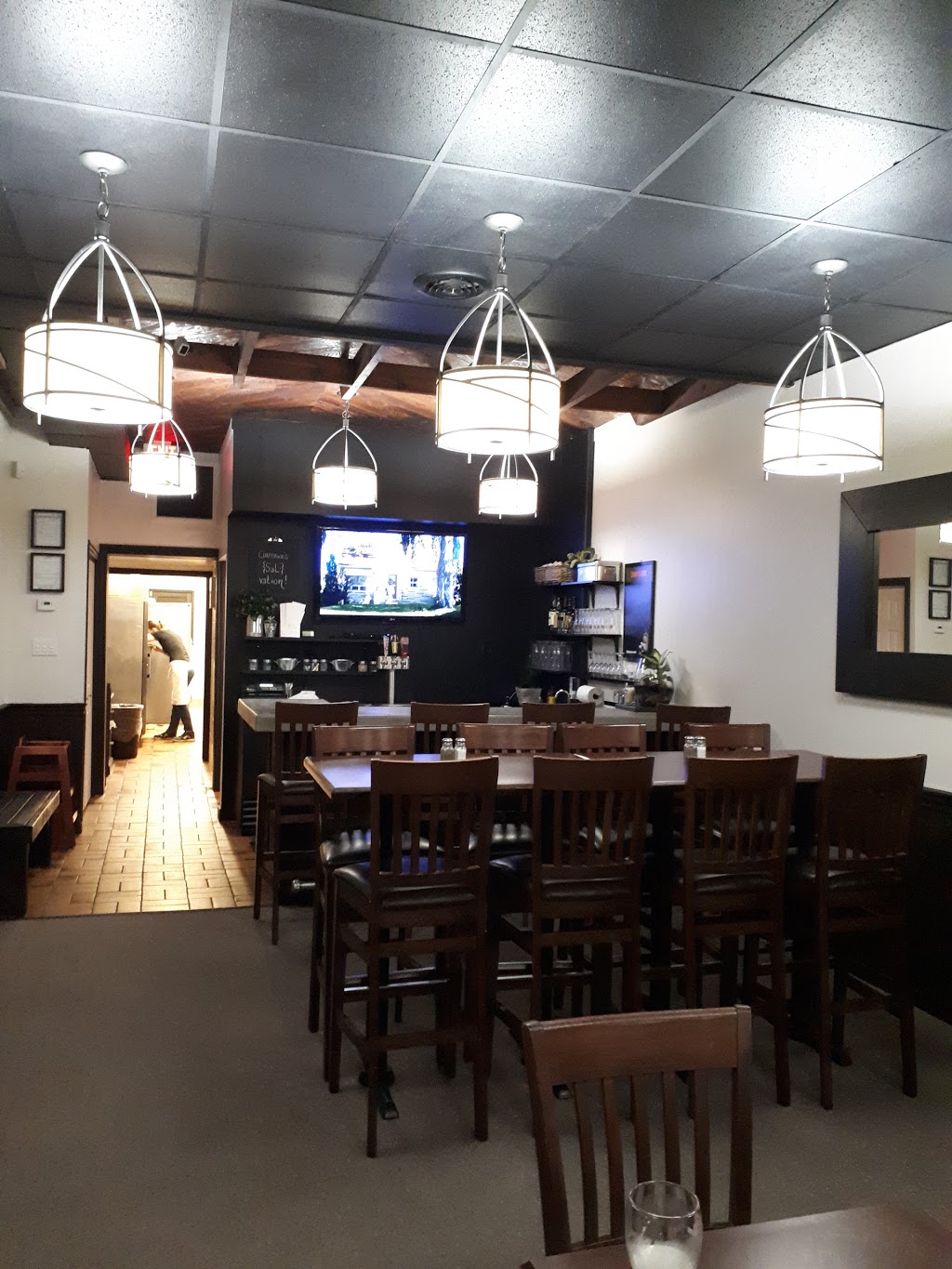 SaLS Pizzeria | 3822 Main St, Niagara Falls, ON L2G 6B2, Canada | Phone: (905) 295-5222