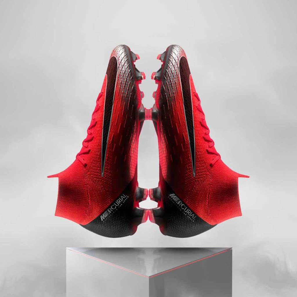 Soccer Maxx | 1860 Major Mackenzie West #H5, Maple, ON L6A 4R9, Canada | Phone: (905) 417-2277