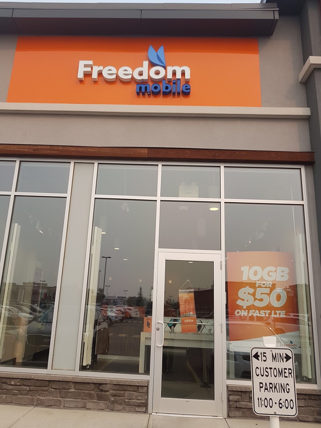 Freedom Mobile | South Trail Crossing, 5155 130 Ave SE #317, Calgary, AB T2Z 0B2, Canada | Phone: (403) 440-3591