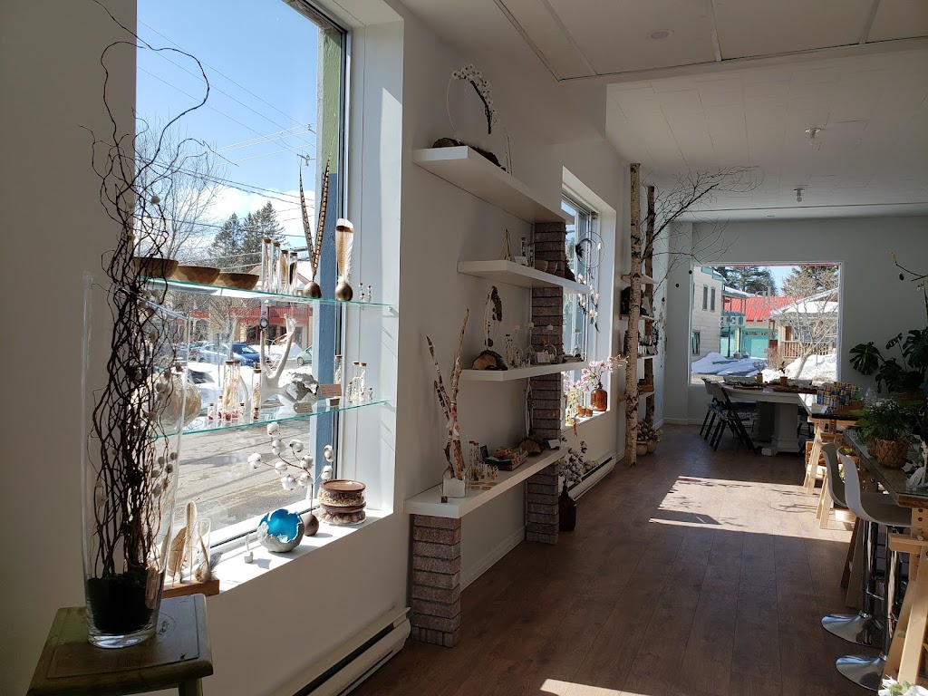 LAtelier boutique | 2510 Rue de lÉglise, Val-David, QC J0T 2N0, Canada | Phone: (819) 321-9636