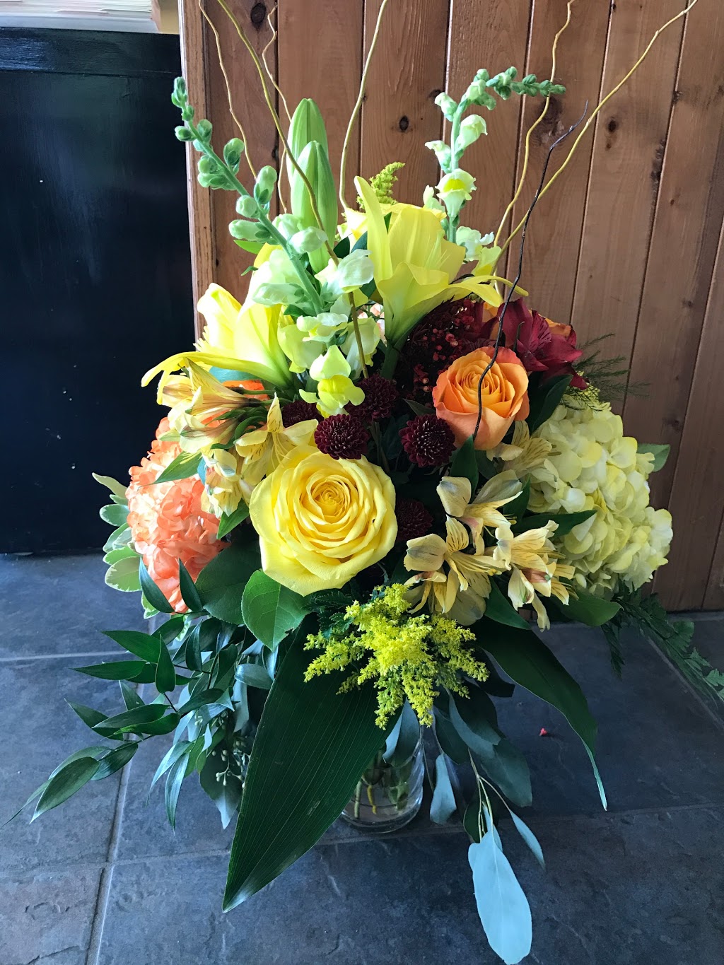 Eternity Floral Design | 858 Wilson Ave, North York, ON M3K 1E5, Canada | Phone: (647) 260-0588