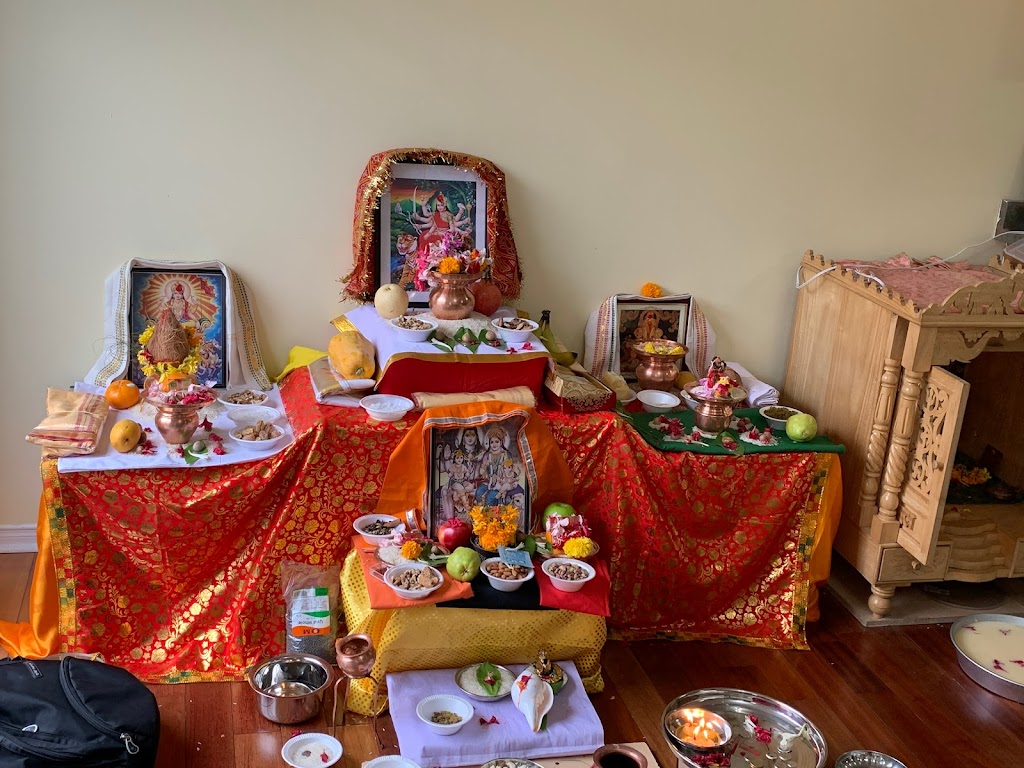 Hindu Priest (Shastri/Pandit Mahesh Vyas) | 28 Kettlewell Crescent, Brampton, ON L6R 0T2, Canada | Phone: (647) 881-9054