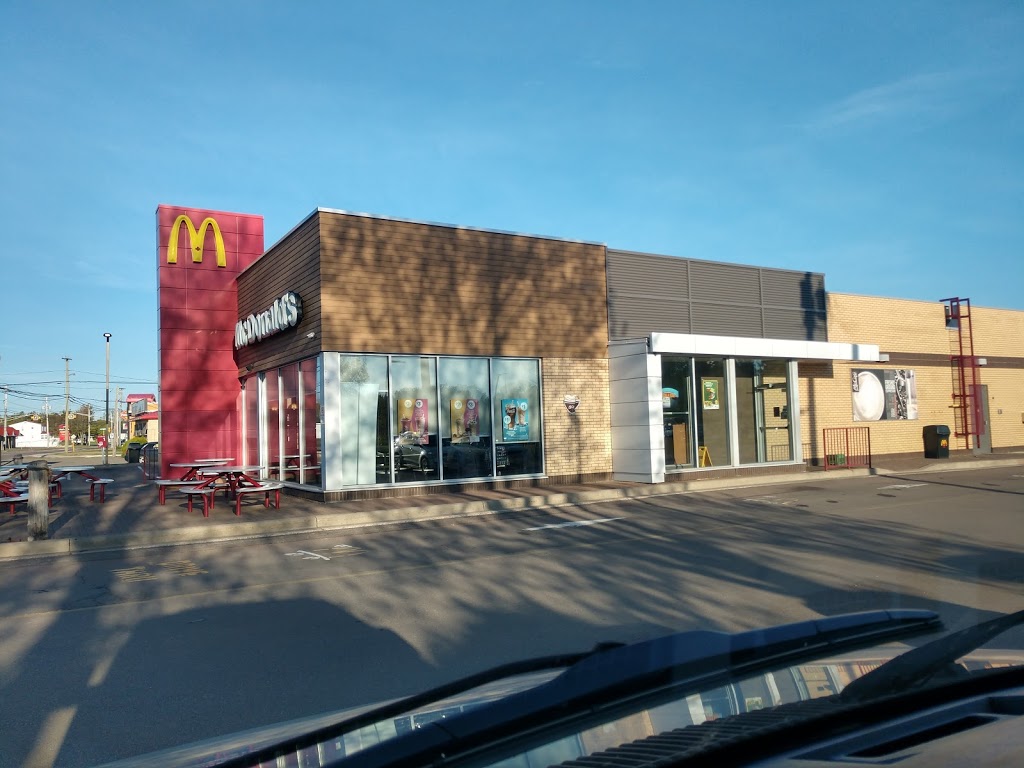 McDonalds | 538 Main St, Shediac, NB E4P 2H1, Canada | Phone: (506) 532-9555