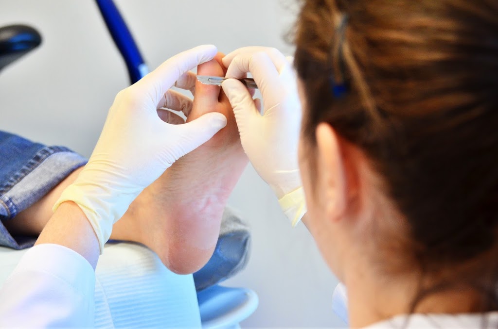 Podiatry Clinic Stéphanie Bonneau | 2066 Chem. de Chambly #201, Longueuil, QC J4J 3Y7, Canada | Phone: (450) 396-7433