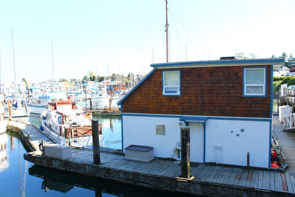 Sailors Cove Marina | 525 Head St, Victoria, BC V9A 5S1, Canada | Phone: (250) 385-1831