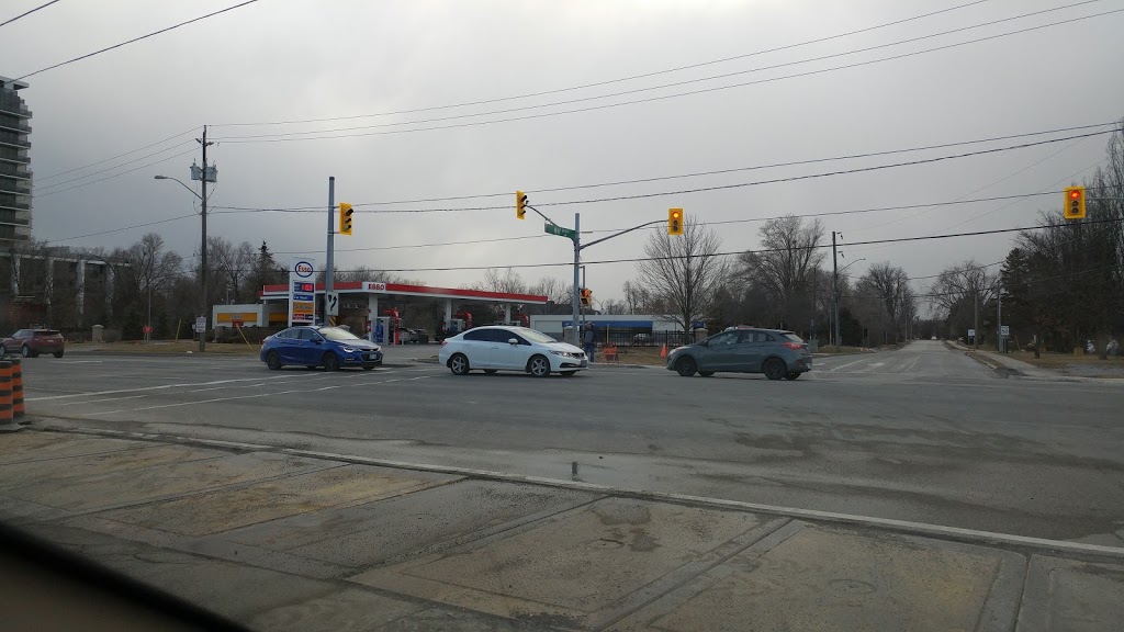 ESSO CIRCLE K | 9700 Yonge St, Richmond Hill, ON L4C 1V8, Canada | Phone: (905) 737-6259