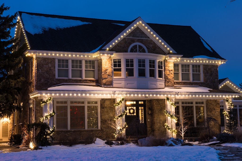 Bright West Holiday Lighting | 225 Railway St E Unit 9, Cochrane, AB T4C 2C3, Canada | Phone: (403) 990-7210