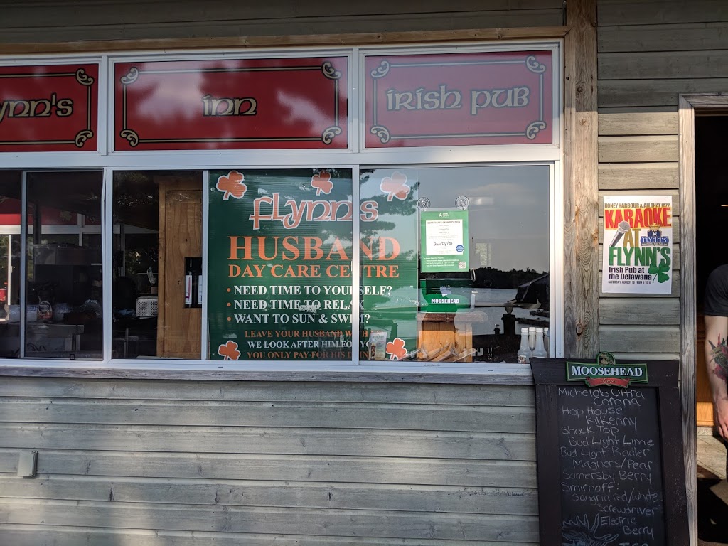 Flynns Inn Irish Pub | Delawana Rd, Honey Harbour, ON P0E 1E0, Canada | Phone: (705) 756-4782