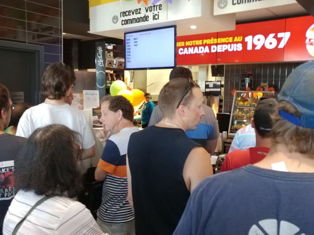 McDonalds | 1936 Boul Louis-Fréchette, Nicolet, QC J3T 1M4, Canada | Phone: (819) 293-8237