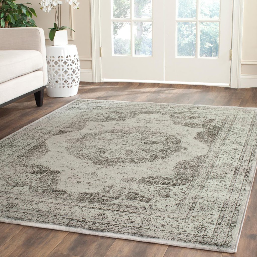 Tapis Quartier | 8180 Chem. Devonshire SUITE 202, Mount Royal, QC H4P 2K3, Canada | Phone: (888) 921-1271