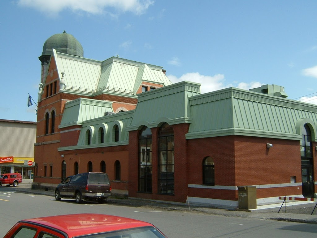 Bibliotheque Françoise-Maurice de Coaticook | 34 Rue Main E, Coaticook, QC J1A 1N2, Canada | Phone: (819) 849-4013