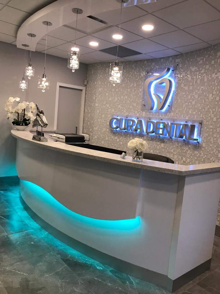 Cura Dental | 250 Dundas St W, Mississauga, ON L5B 1J2, Canada | Phone: (905) 277-2872