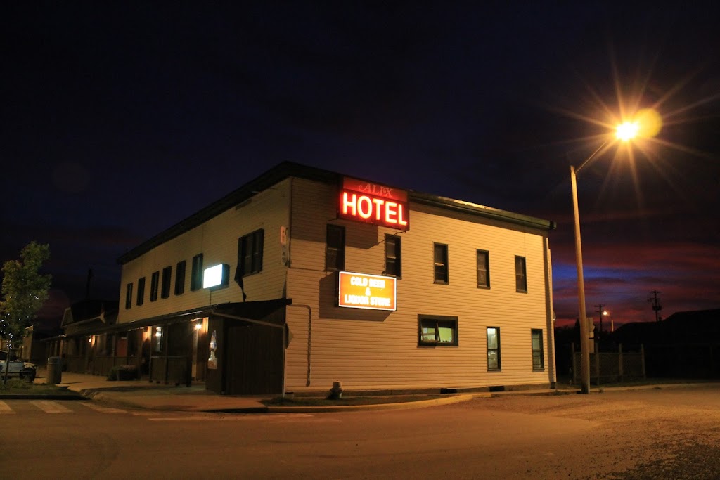 Alix Hotel Cafe | 4936 Main St, Alix, AB T0C 0B0, Canada | Phone: (403) 747-2711
